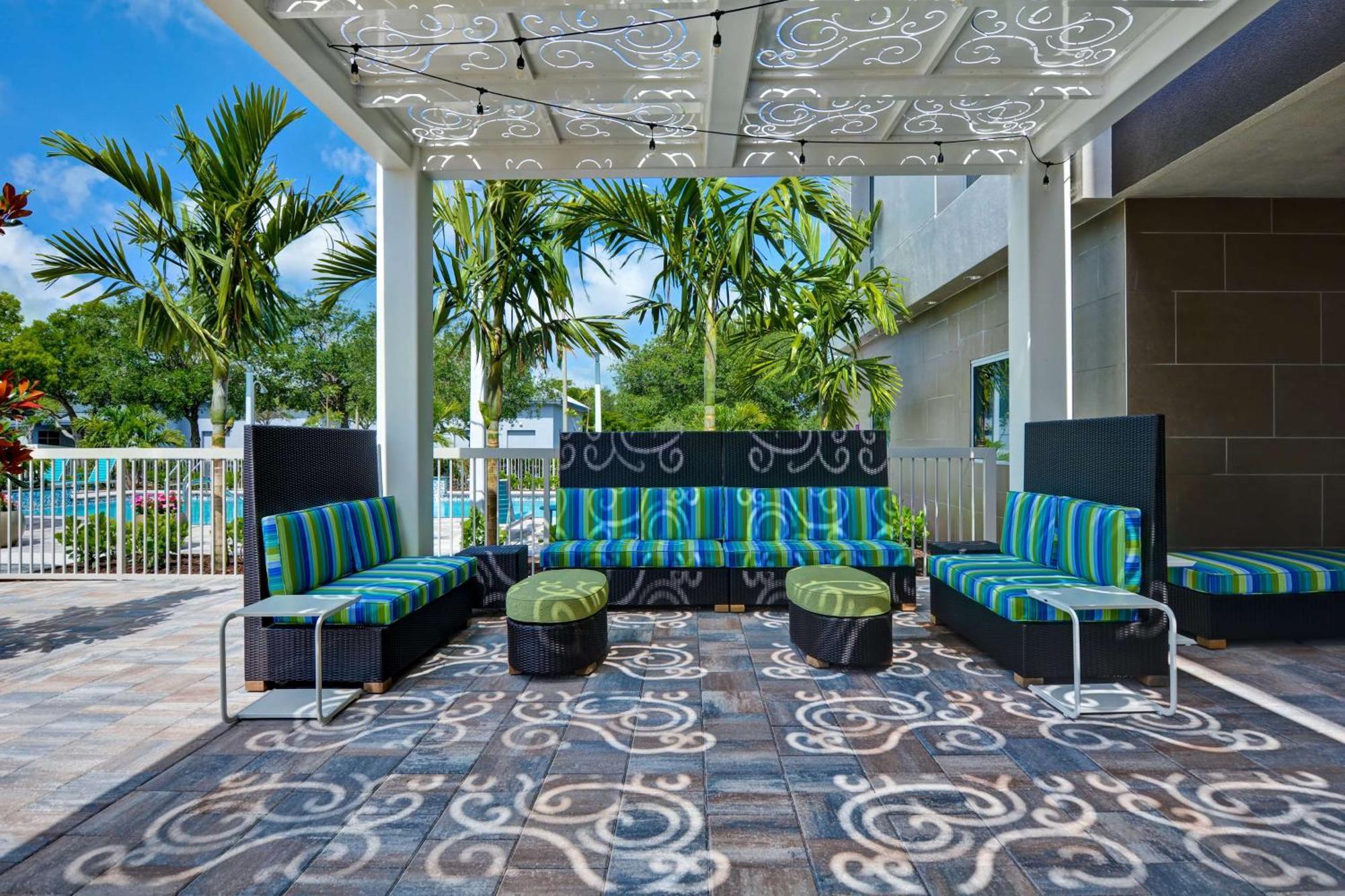 Home2 Suites By Hilton Naples I-75 Pine Ridge Road Kültér fotó